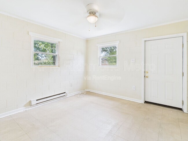 Building Photo - 923 N 20th St