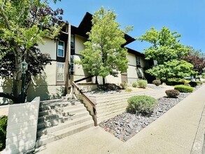 Building Photo - 3123 Cashill Blvd