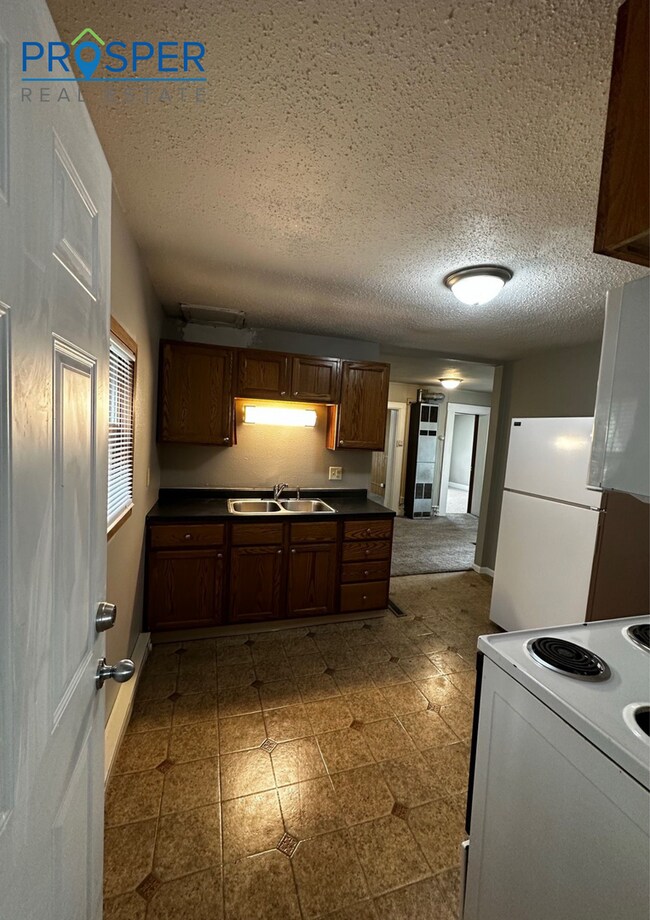 Building Photo - FA908X