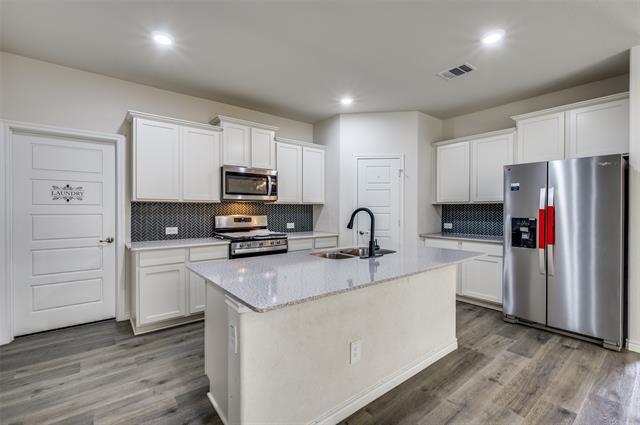 Building Photo - 9804 Cherrywood Wy