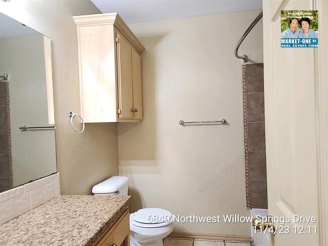 Building Photo - 6840 NW Willow Springs Dr