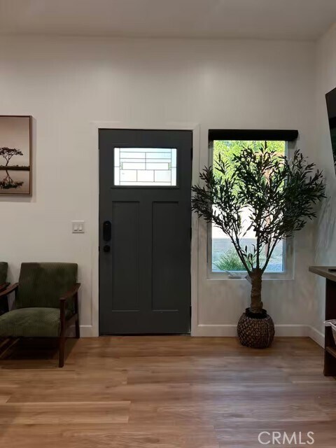 Building Photo - 311 W Green St