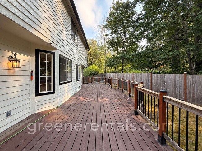 Building Photo - Beautiful 4BD/2.5BA West Olympia Home in Quiet Neighborhood