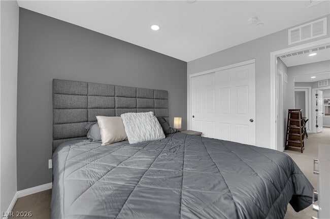 Building Photo - 160 Lomita Heights Dr