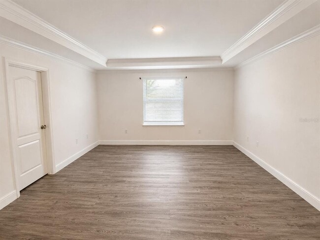 Building Photo - 410 Taft Dr