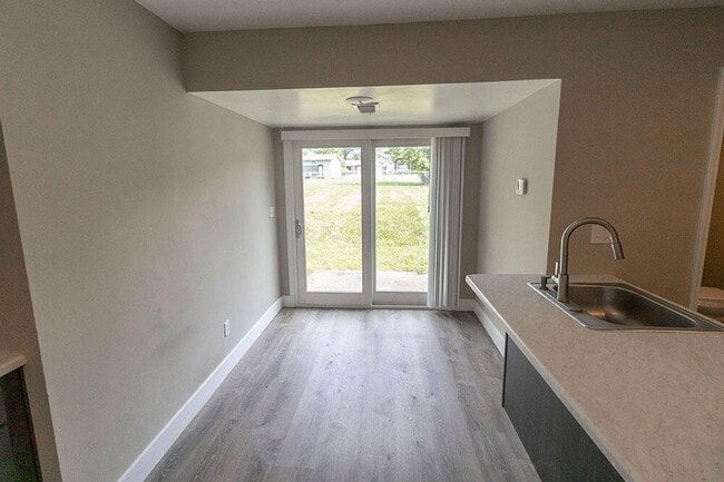 Building Photo - 3607 Greeley Dr