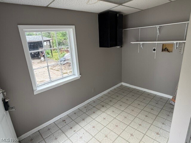 Building Photo - 9615 Cardwell Ave