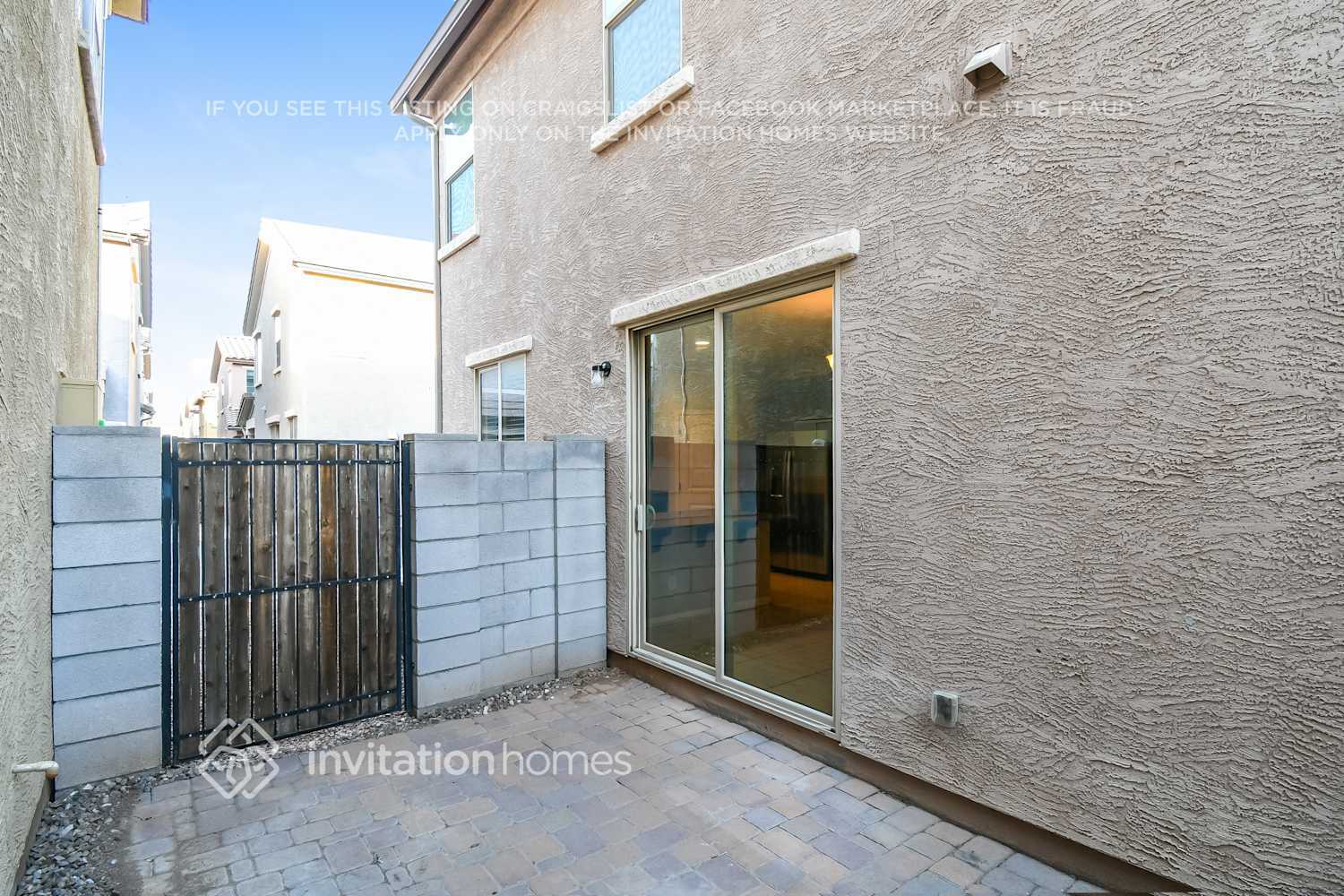 Building Photo - 1404 S Ponderosa Dr