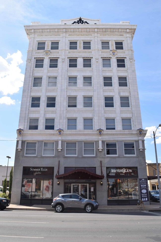 Primary Photo - Praetorian Building