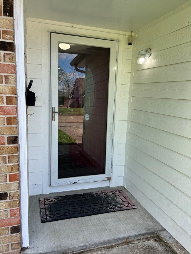 Building Photo - 11127 Sageview Dr