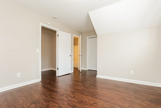 Building Photo - 4711 Pebble Ct