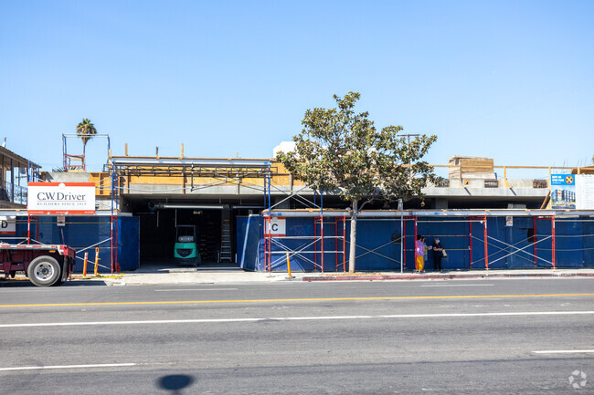 10/1/21 ; Construction Photo - Hope on Hyde Park