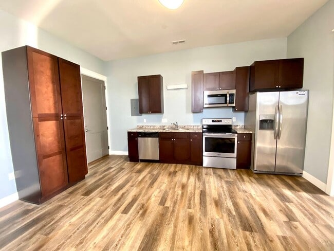 Building Photo - Boot Hill Lofts