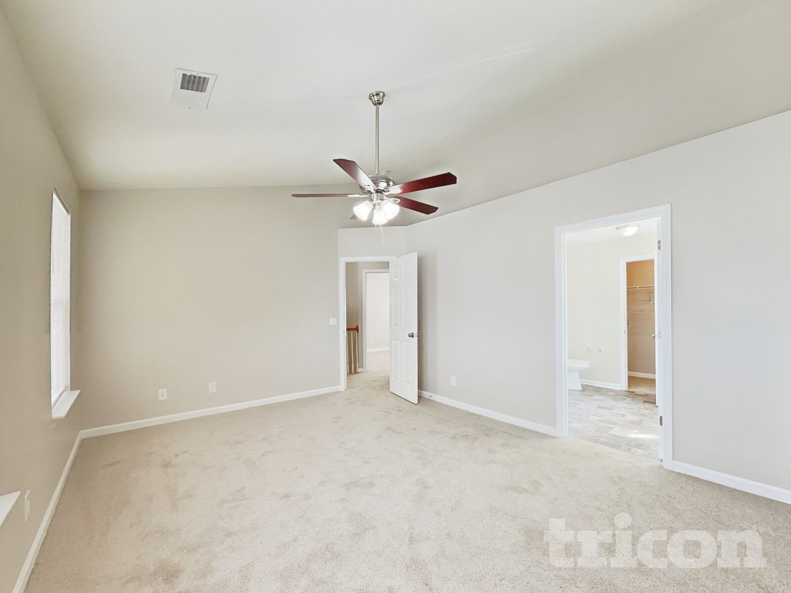 Building Photo - 4616 Village Square Ct