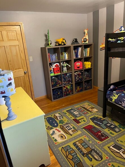 Building Photo - 14 Jo Ellen Dr