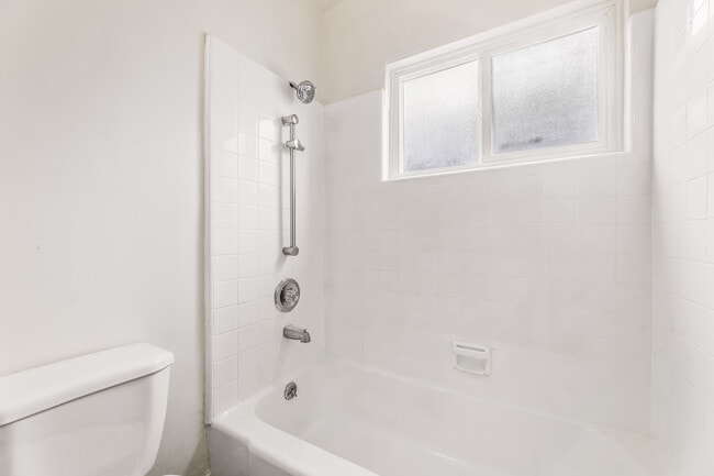 Floorplan - 439 S Catalina St