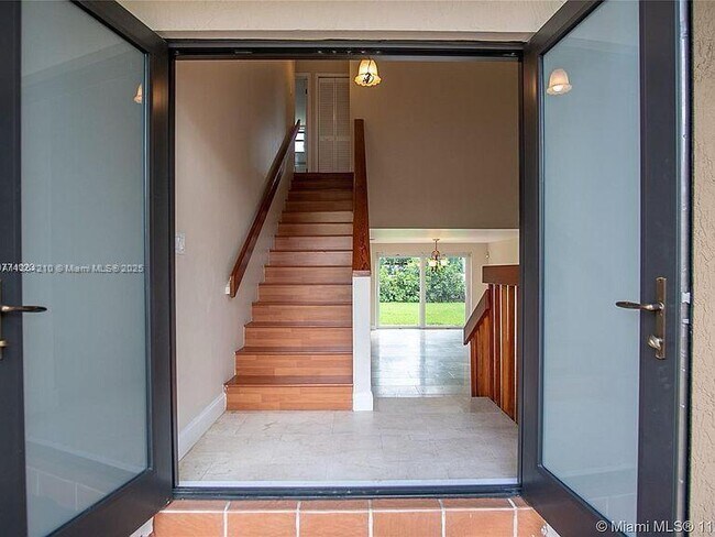 Building Photo - 1843 SW 138th Ave