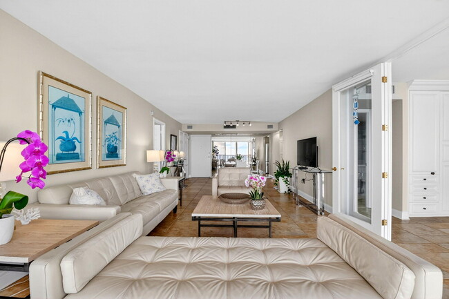 Building Photo - 3456 S Ocean Blvd