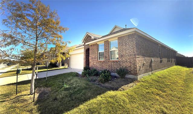 Building Photo - 1119 Sassafras Dr