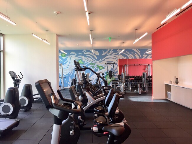 Building Photo - Kakaako: Ae'o - 2 Bed, 2 Bath Condo with o...