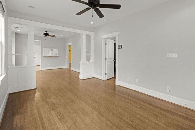 Building Photo - 2 Bed 2 Bath Home for Rent in Portsmouth