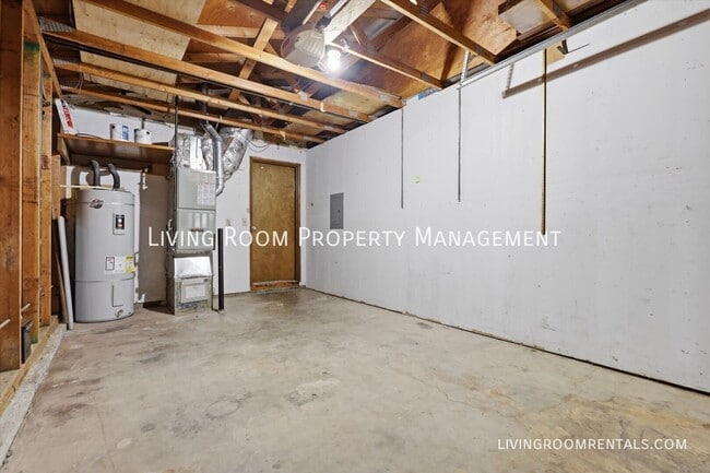 Building Photo - 2114 SE 92nd Ave
