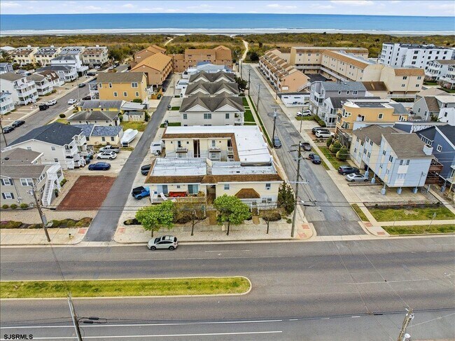Building Photo - 4224 W Brigantine Ave