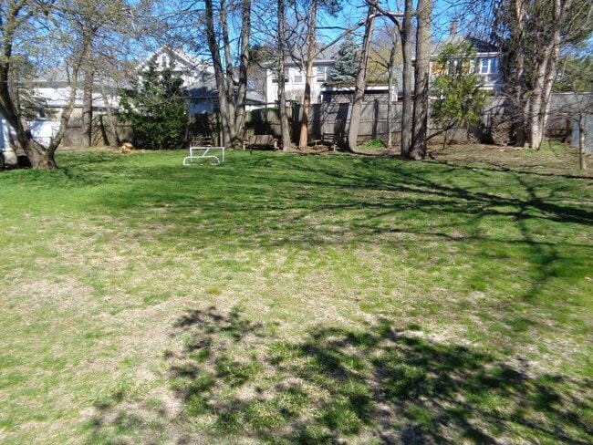Building Photo - 50 Cushing Ave