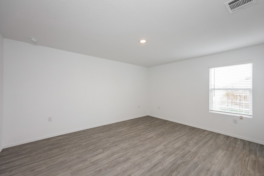 Building Photo - 4515 Emma Way