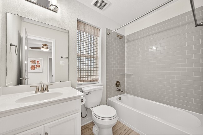 Building Photo - 26102 Lazy Waters Dr