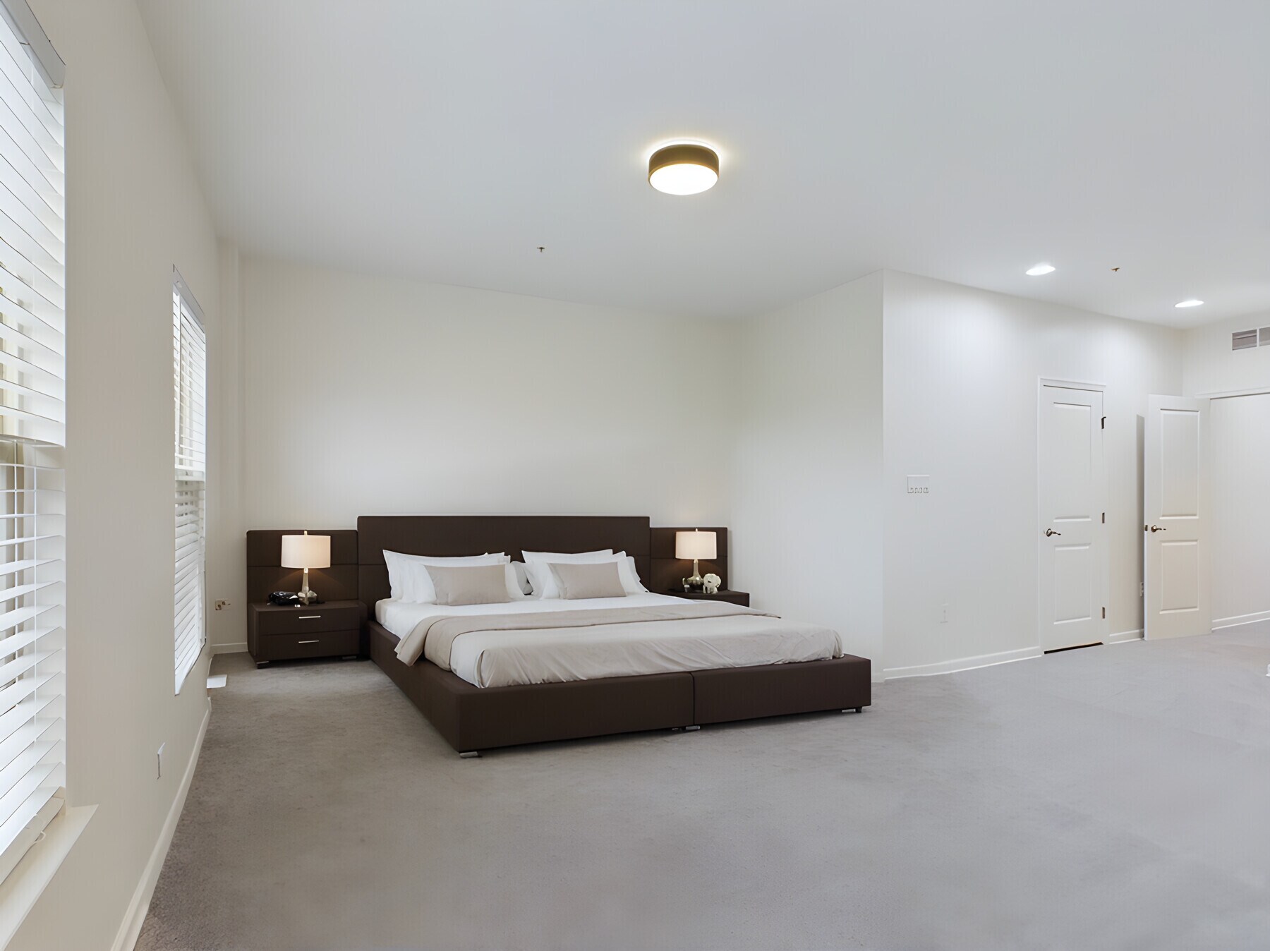 Building Photo - 6479 Jack Linton Dr S