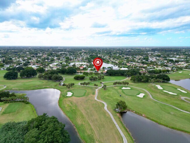 Building Photo - 19508 Hampton Dr