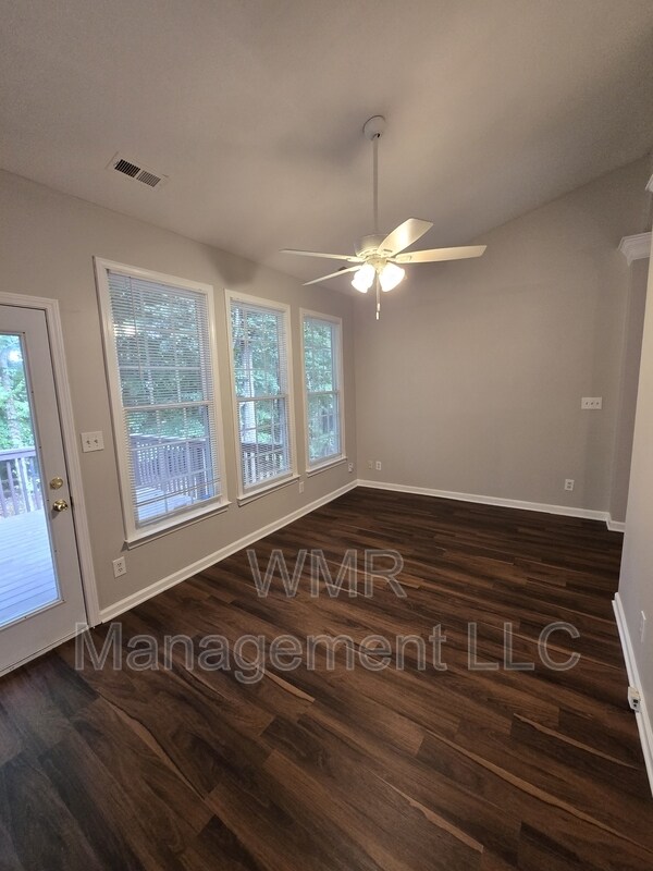 Building Photo - 7803 Harrington Woods Rd