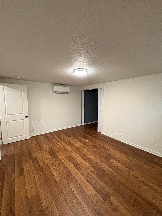 Building Photo - 840 NW 54th St