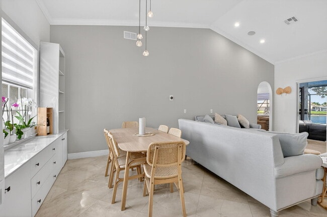 Building Photo - 12466 Baywind Ct