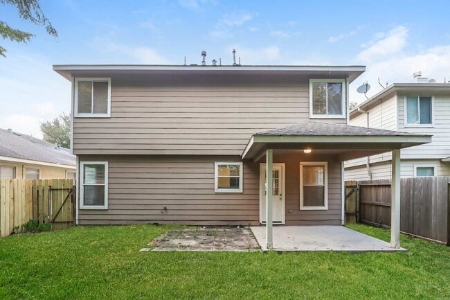 Building Photo - 11727 Standing Pine Ln