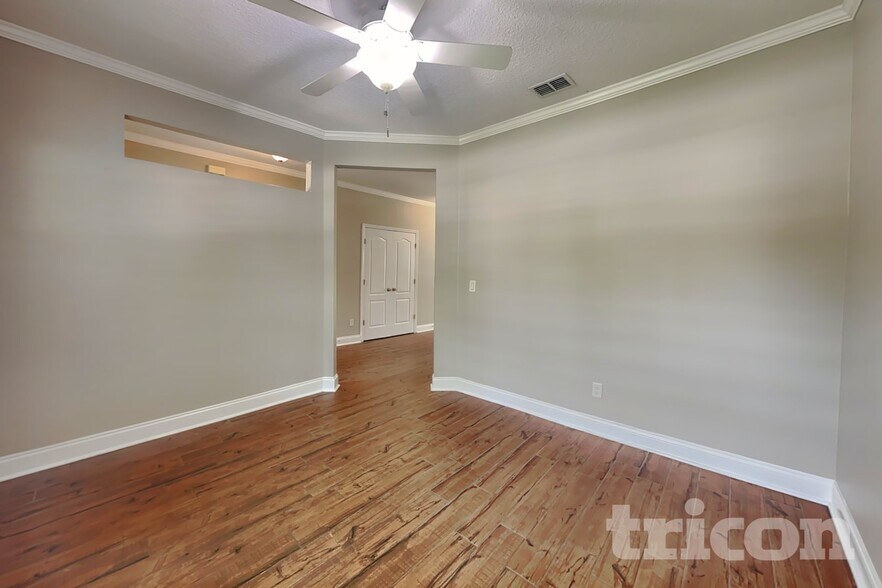 Building Photo - 99 Mission Trace Dr