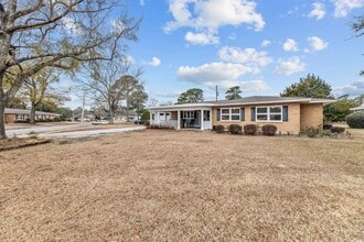 Building Photo - 583 Mockingbird Ave