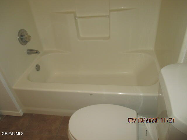 Building Photo - 7540 Le Conte Dr