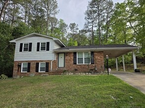 Building Photo - 2532 Sourwood Dr
