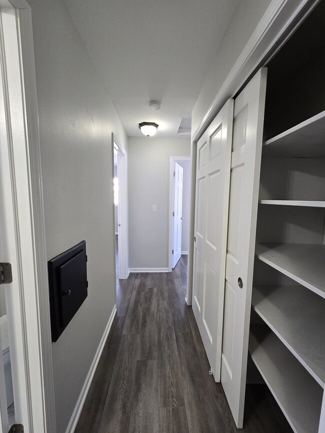 Building Photo - 5839 S Illinois Ave