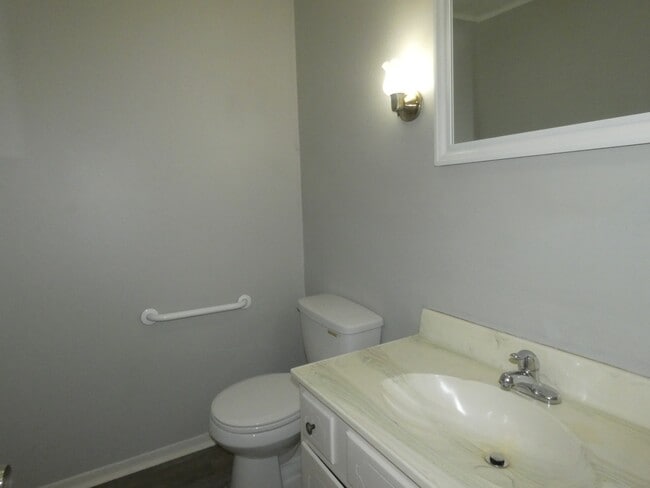 Building Photo - 4801 NW 61st St