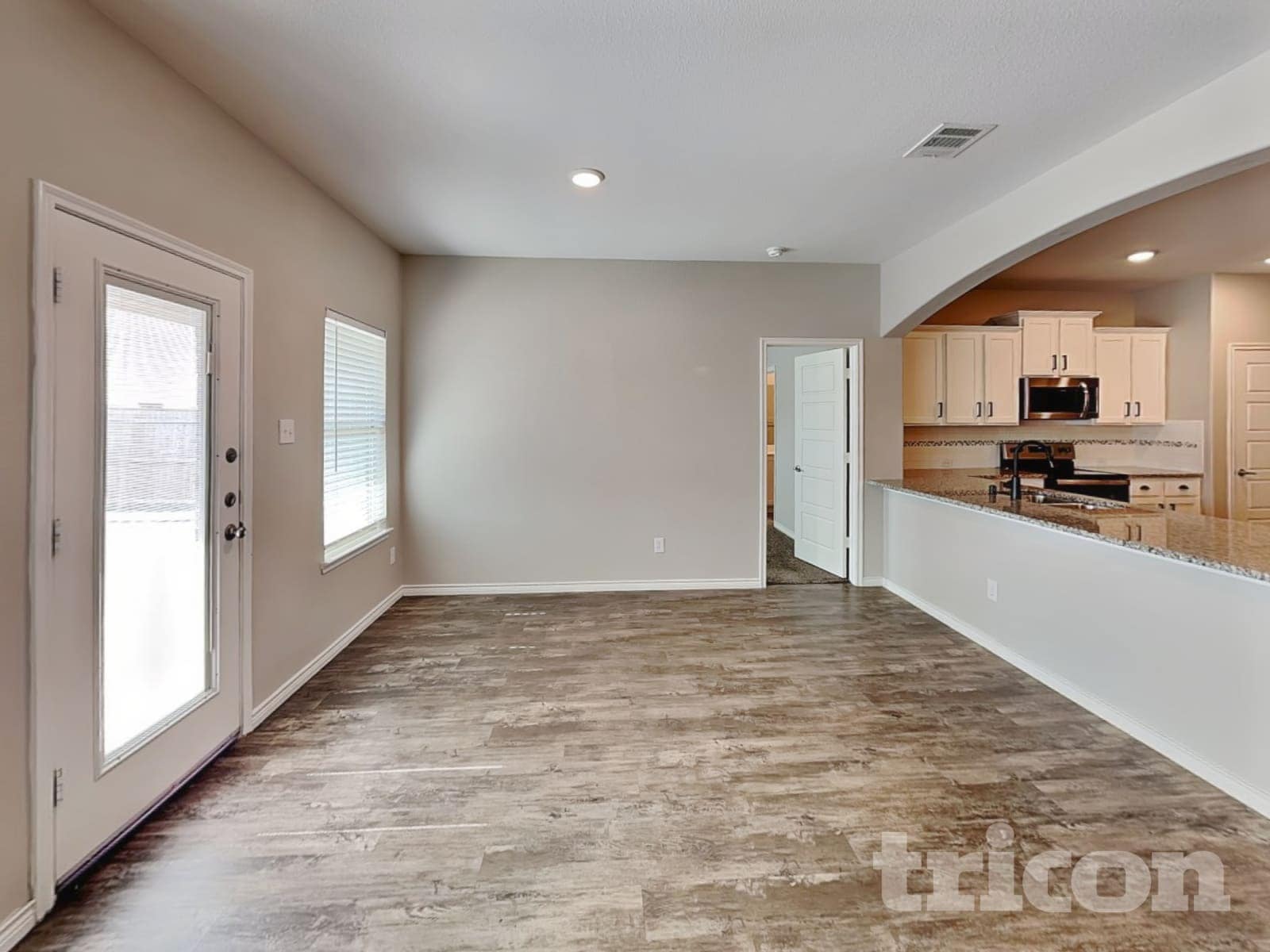 Building Photo - 256 Sunny Corner Rd