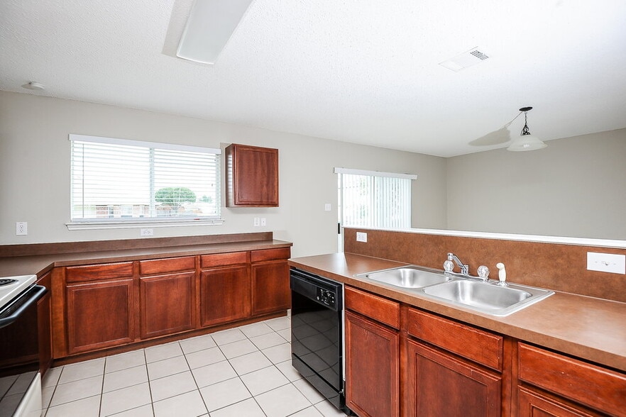 Building Photo - 1603 Withers Way