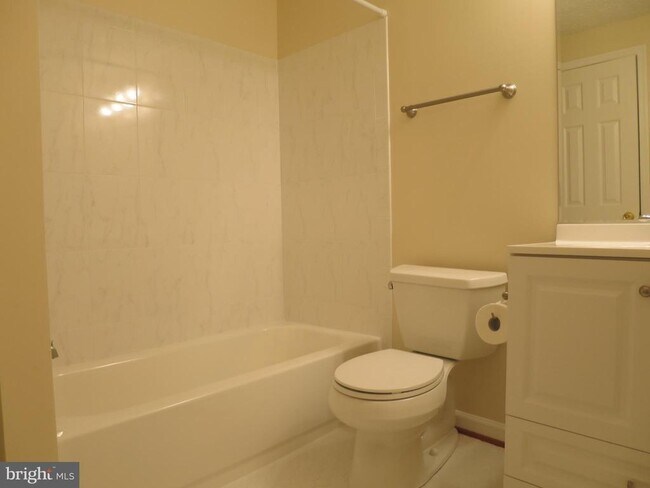 Building Photo - 7727 Eagles Head Ct