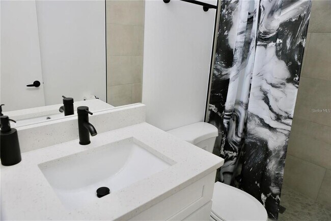 Building Photo - 3308 SW 26 Way