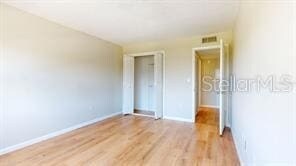 Building Photo - 1120 N Shore Dr NE