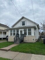 Building Photo - 724 Scott Ave