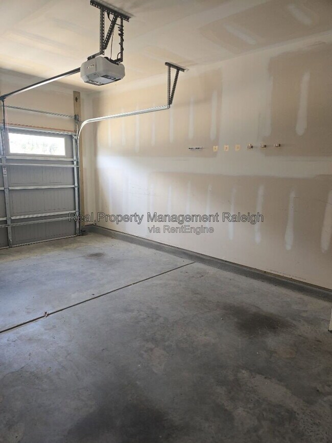 Building Photo - 436 Leighann Ridge Ln