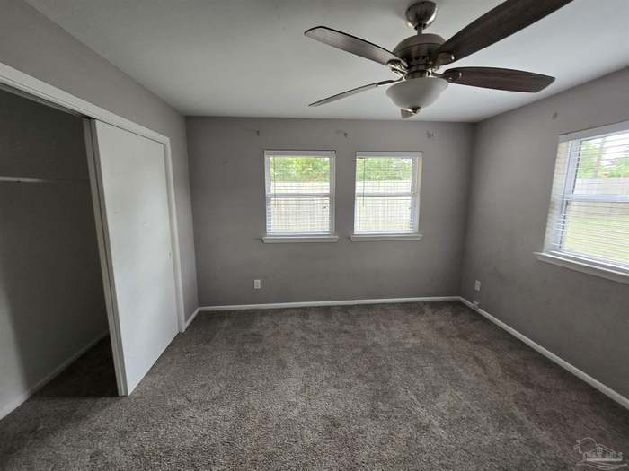 Building Photo - 3901 Croydon Rd